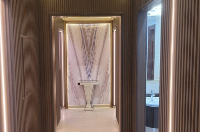 Upgraded & Fully Furnished | Vacant | Sea View